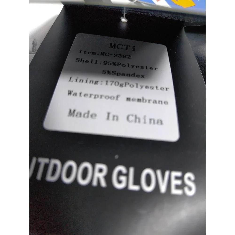 MCTI Breathable Outdoor‎ Gloves Windproof, Waterproof with Tags, Size Small